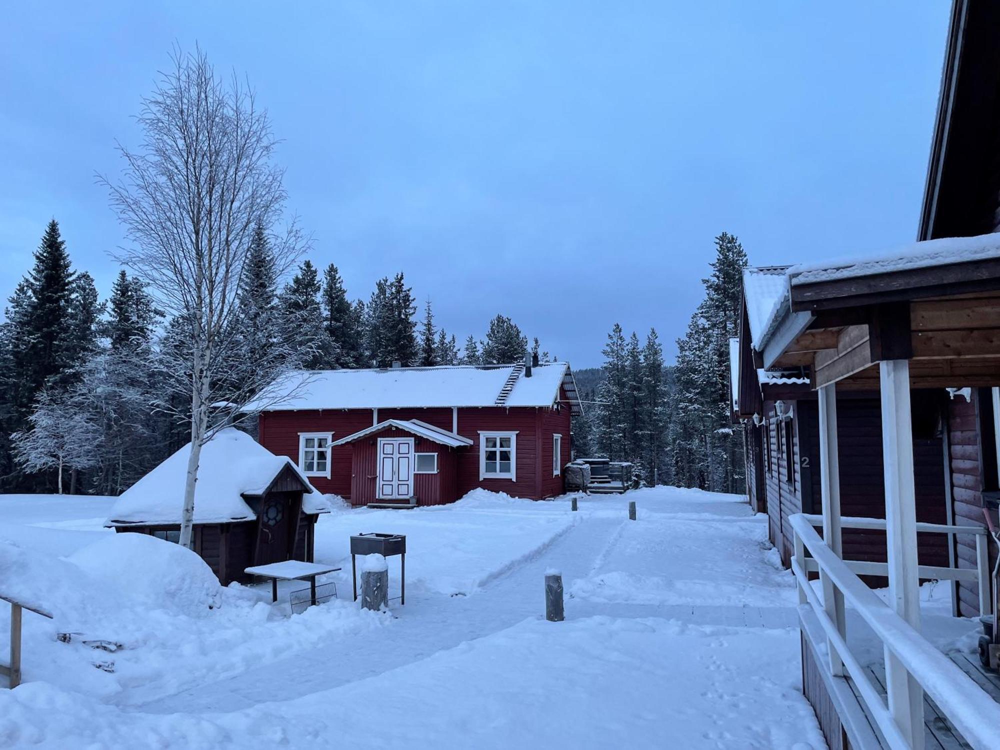 Skogen-Lodge Koskullskulle Екстер'єр фото