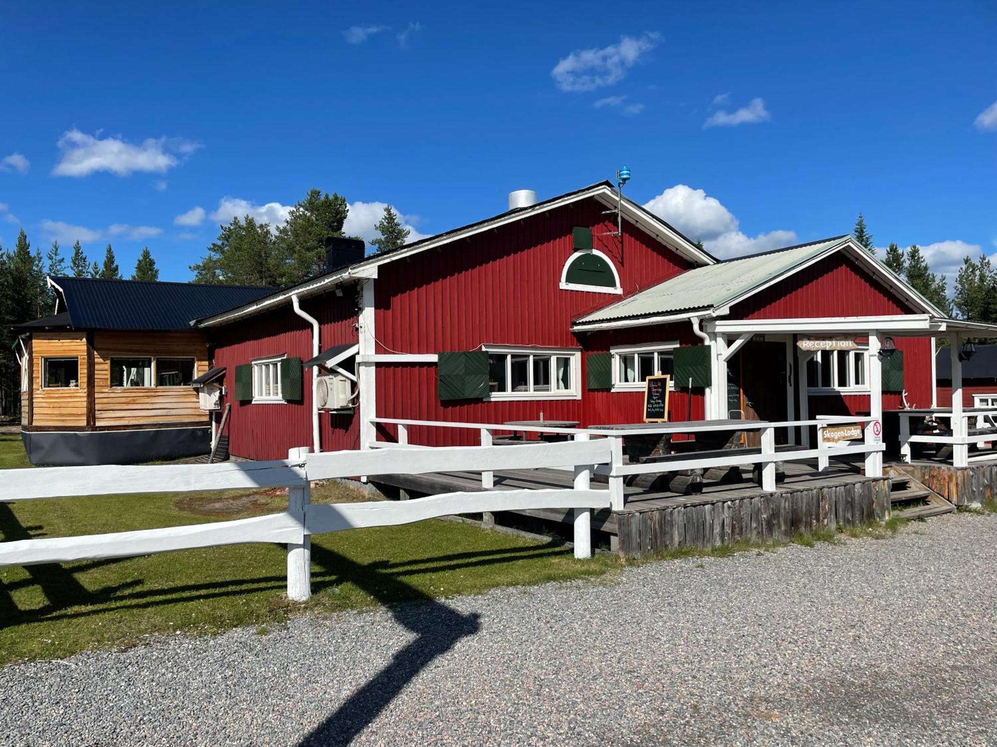 Skogen-Lodge Koskullskulle Екстер'єр фото